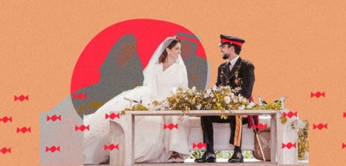 "زفّها ثلاثة أمراء لملك"... مَن التي ارتدت الثوب الأجمل في العرس الملكي؟